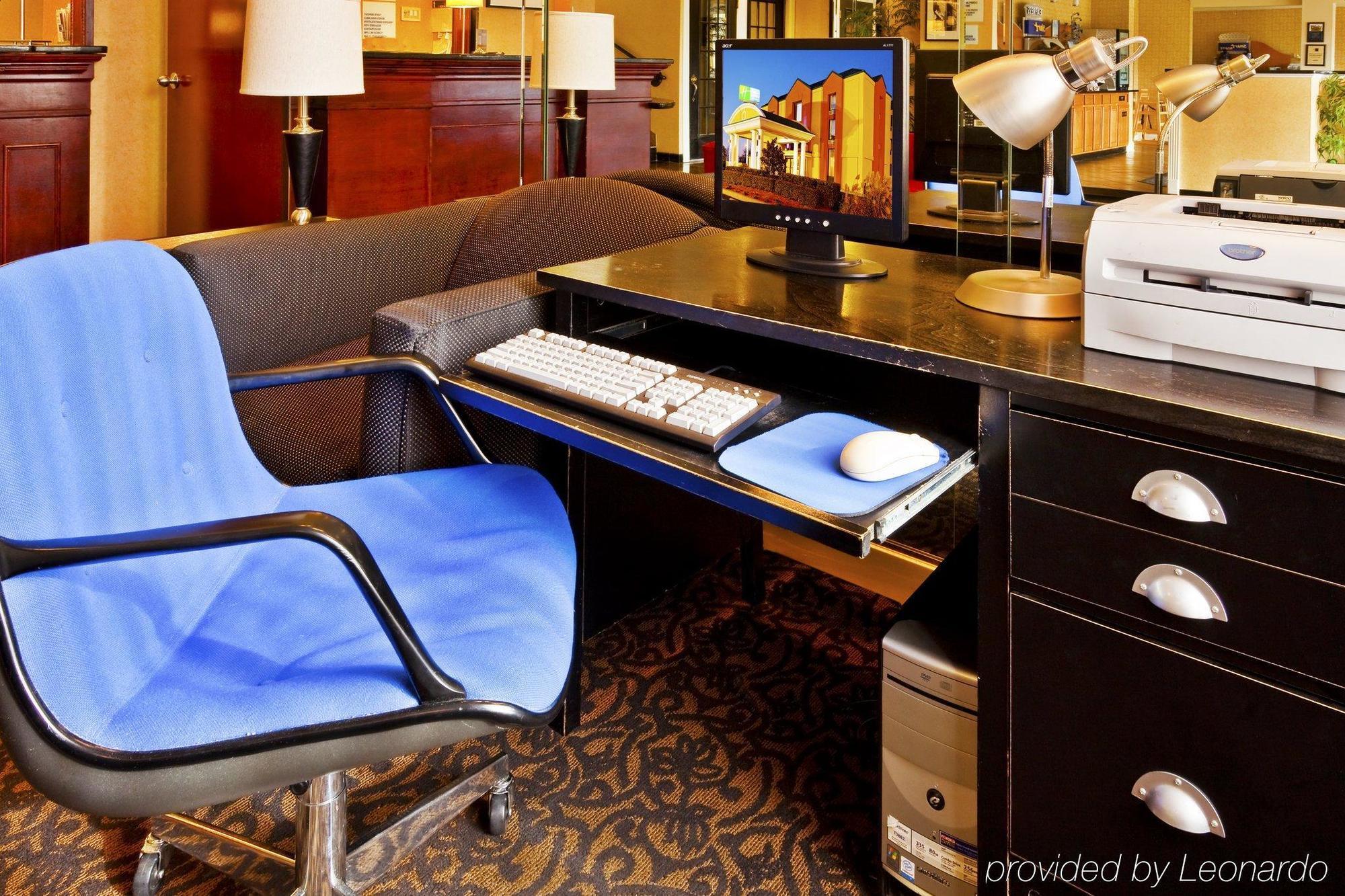 Holiday Inn Express & Suites Nashville-I-40 & I-24 Facilidades foto